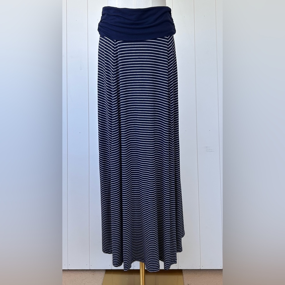 GAP Brand Women’s Striped Maxi Skirt Wide Waistband Size‎ Medium